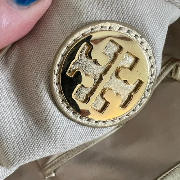 Tory Burch Golden Metallic Travel Tote Bag leather embossed logo lined - Picture 9 of 16